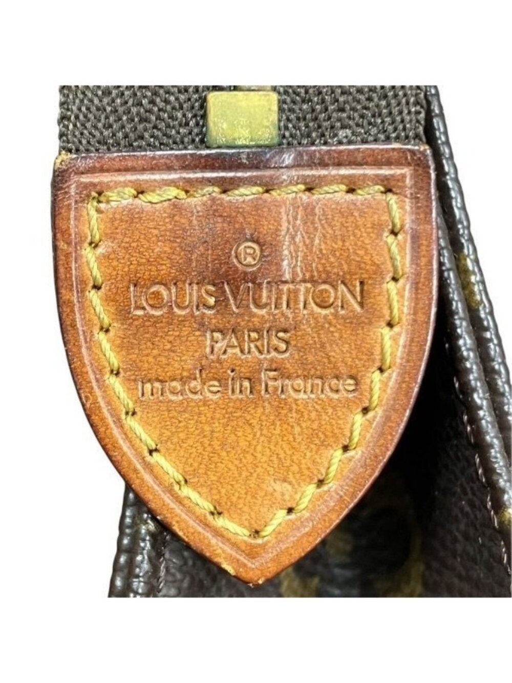 Louis Vuitton Monogram Poche Toilette 19 Clutch Pouch - Picture 4 of 9